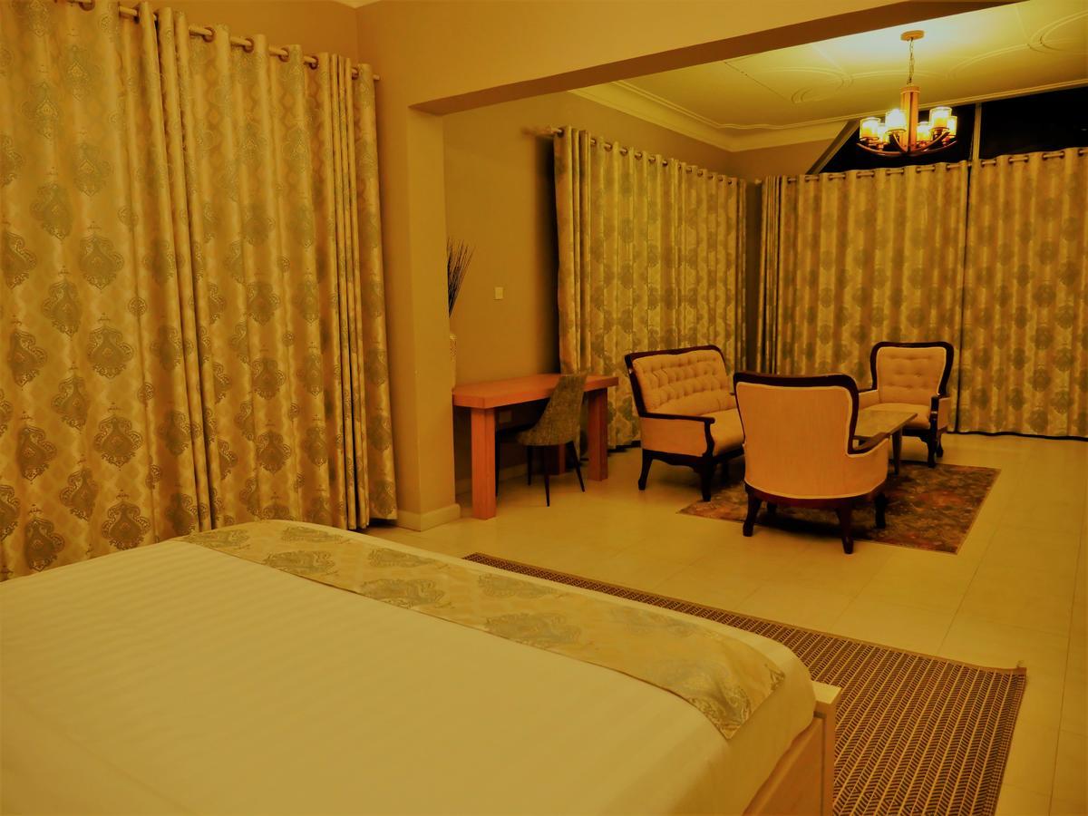 Ivory Castle Limited Hotel Kampala Kültér fotó