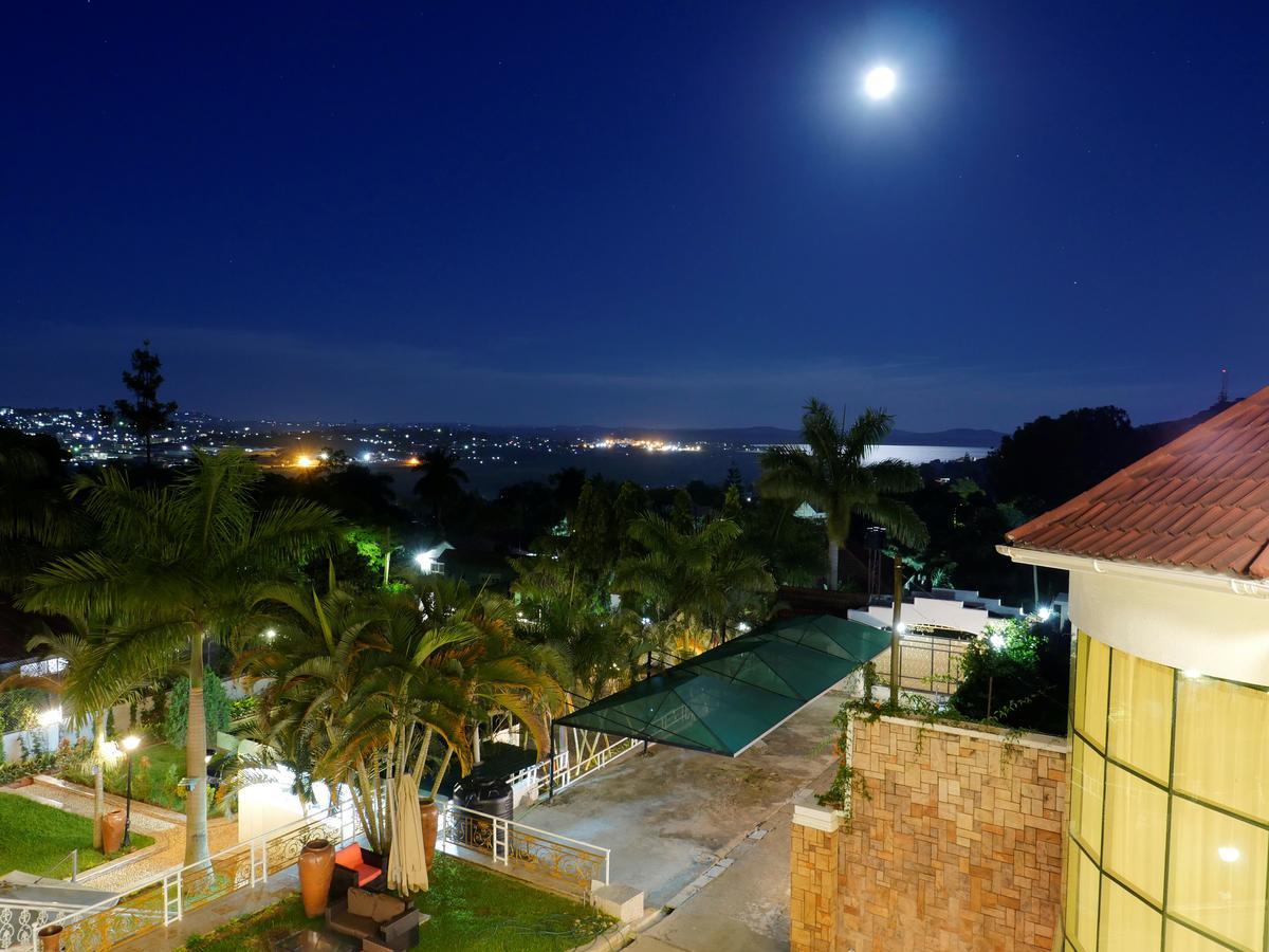 Ivory Castle Limited Hotel Kampala Kültér fotó
